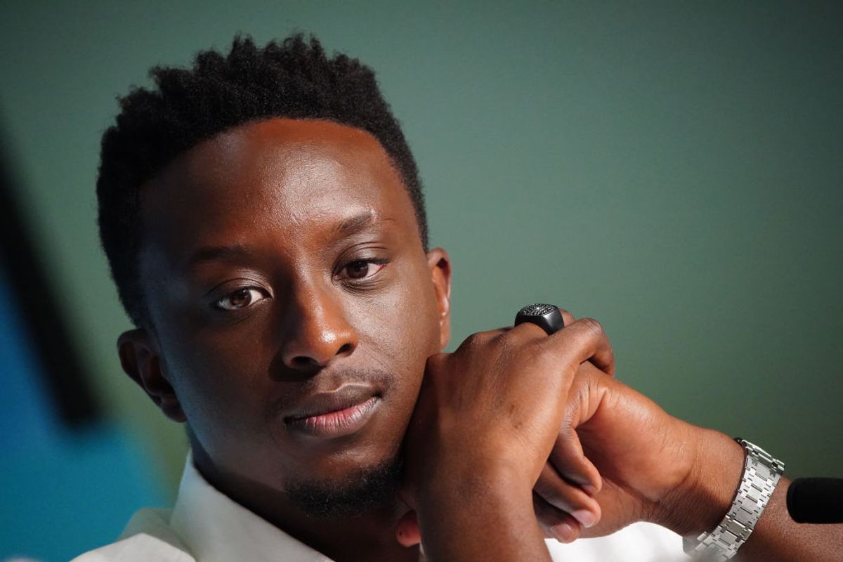 Ahmed Sylla : le paradoxe d’un humoriste qui ne voulait pas devenir comédien