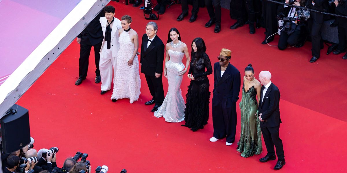 5 tenues de stars qui ont volé la vedette lors de la cérémonie d'ouverture du Festival de Cannes – Photos