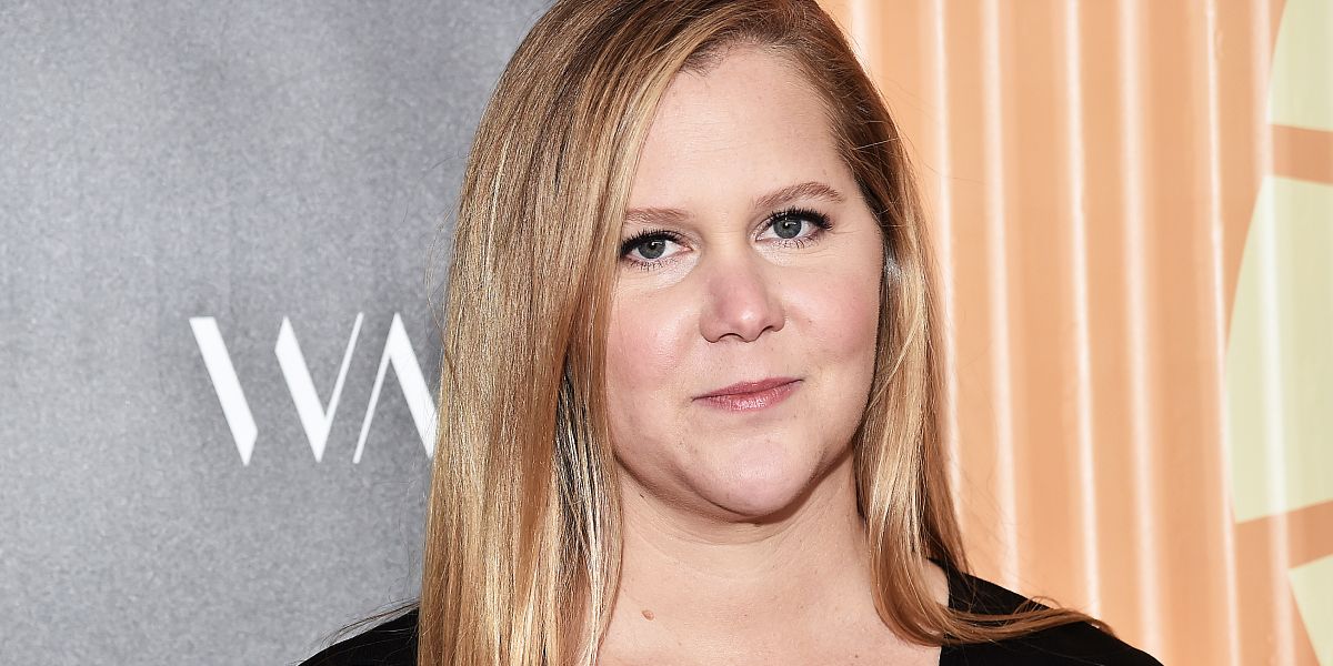 Les internautes sous le choc : Amy Schumer plus sublime que jamais, après une perte de poids spectaculaire